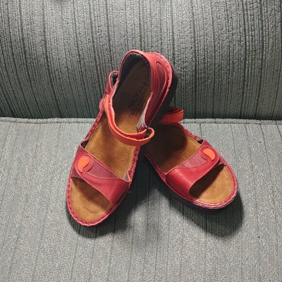 Naot 37 sandals. - Picture 2 of 5